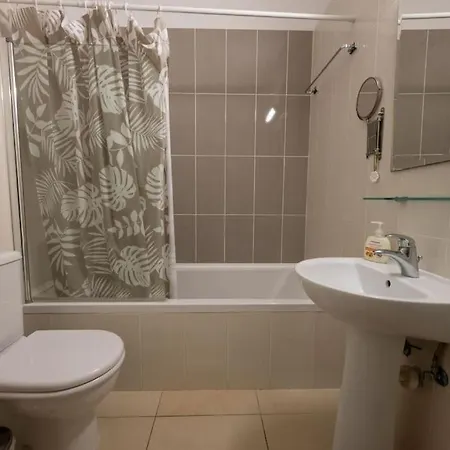 Apartment Retreat At Elysia Park With Gym Pool *