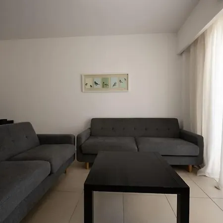 Apartment Retreat At Elysia Park With Gym Pool